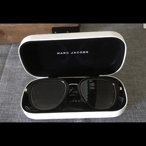 Marc Jacobs black/gold aviator style sunglasses
